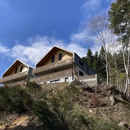 2 Neuf Surplombant Les Pistes De
